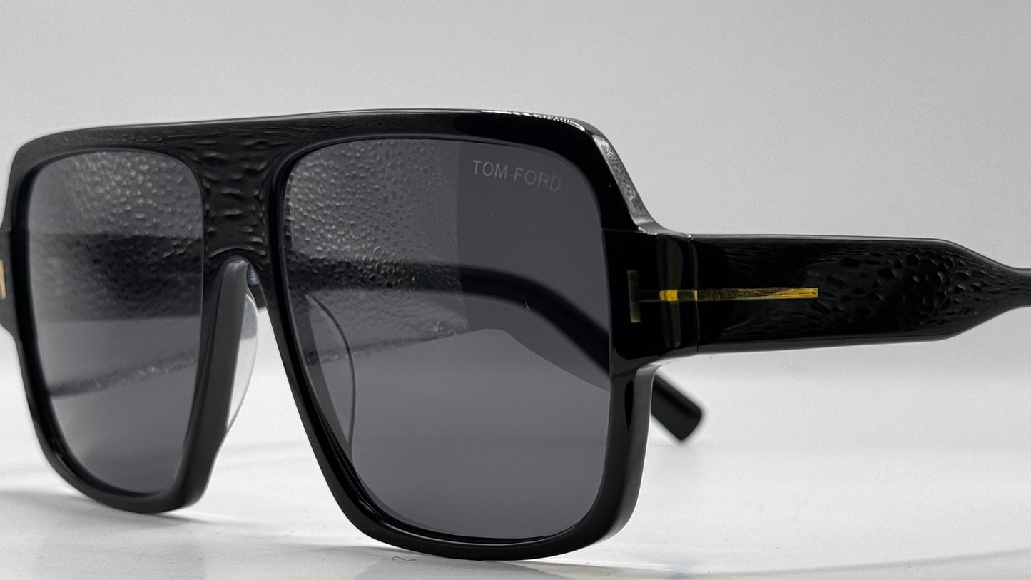 TOM FORD 993- GOLD